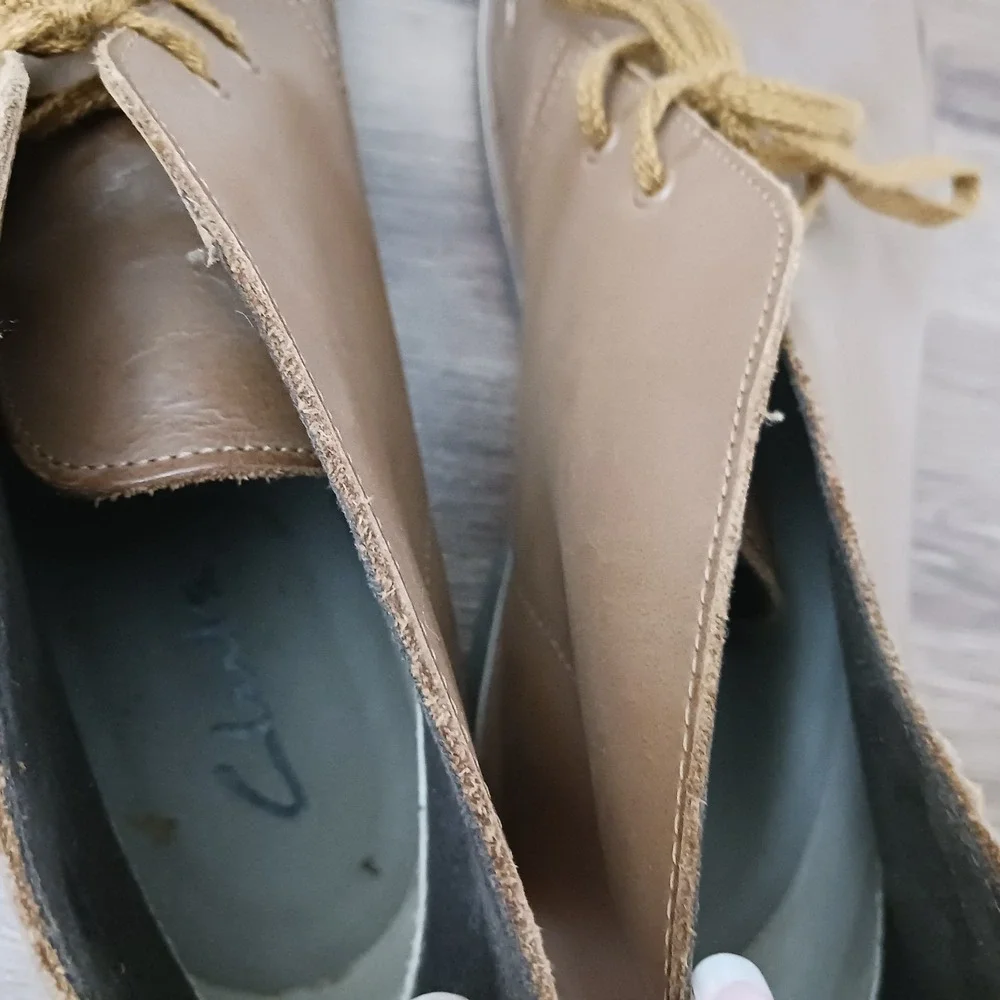 Clarks good used